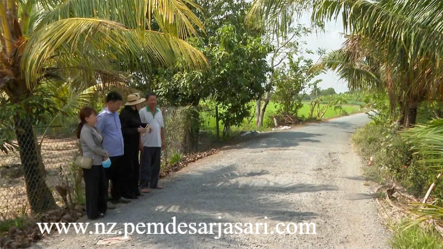 Pembangunan Jalan Desa Mempercepat Pengiriman Barang Guna Menaikkan Pendapatan Petani Daerah