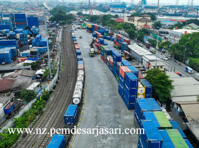 Langkah Taktis Korporasi Ritel Membuka Jalur Rel Khusus Demi Memotong Anggaran Pengiriman Barang