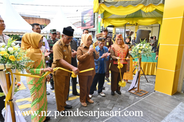 Bantuan Biaya Pengiriman Barang Kreatif Memperluas Jangkauan Pasar Wilayah Guna Menyelamatkan Eksistensi Pengrajin Daerah